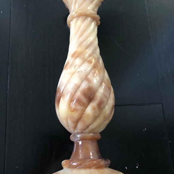 Onyx carved candle holder - Picture 1 of 3